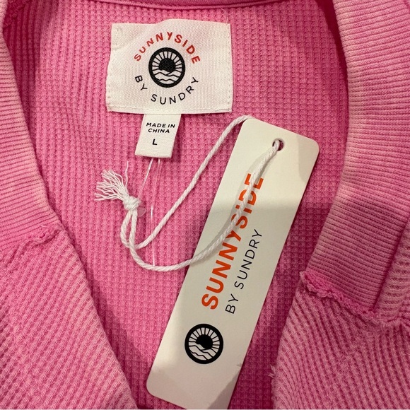 Sunnyside by SUNDRY Pink Stonewashed Waffle Knit Pullover Top, Sz Lg - Picture 14 of 14